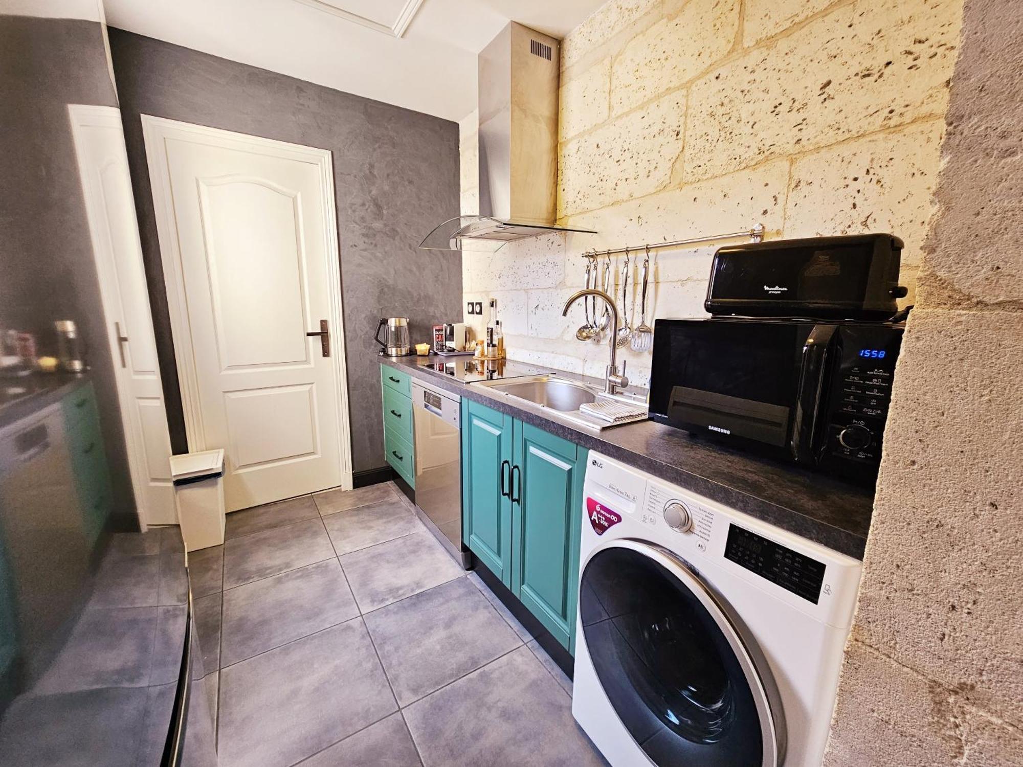Meubles De L'Arsenal Coeur De Ville ! Angouleme Room photo