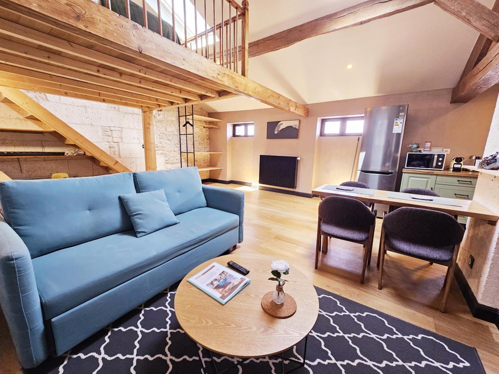 Meubles De L'Arsenal Coeur De Ville ! Angouleme Room photo