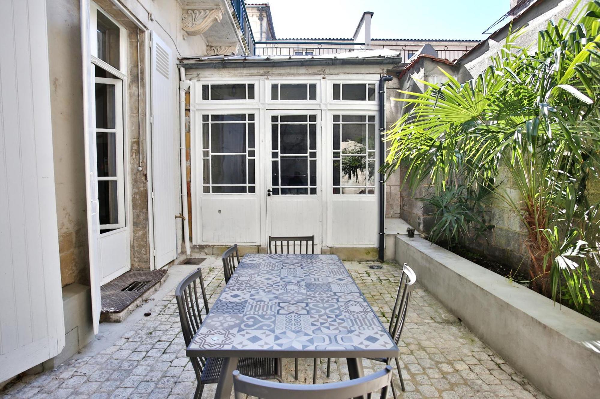 Meubles De L'Arsenal Coeur De Ville ! Angouleme Exterior photo