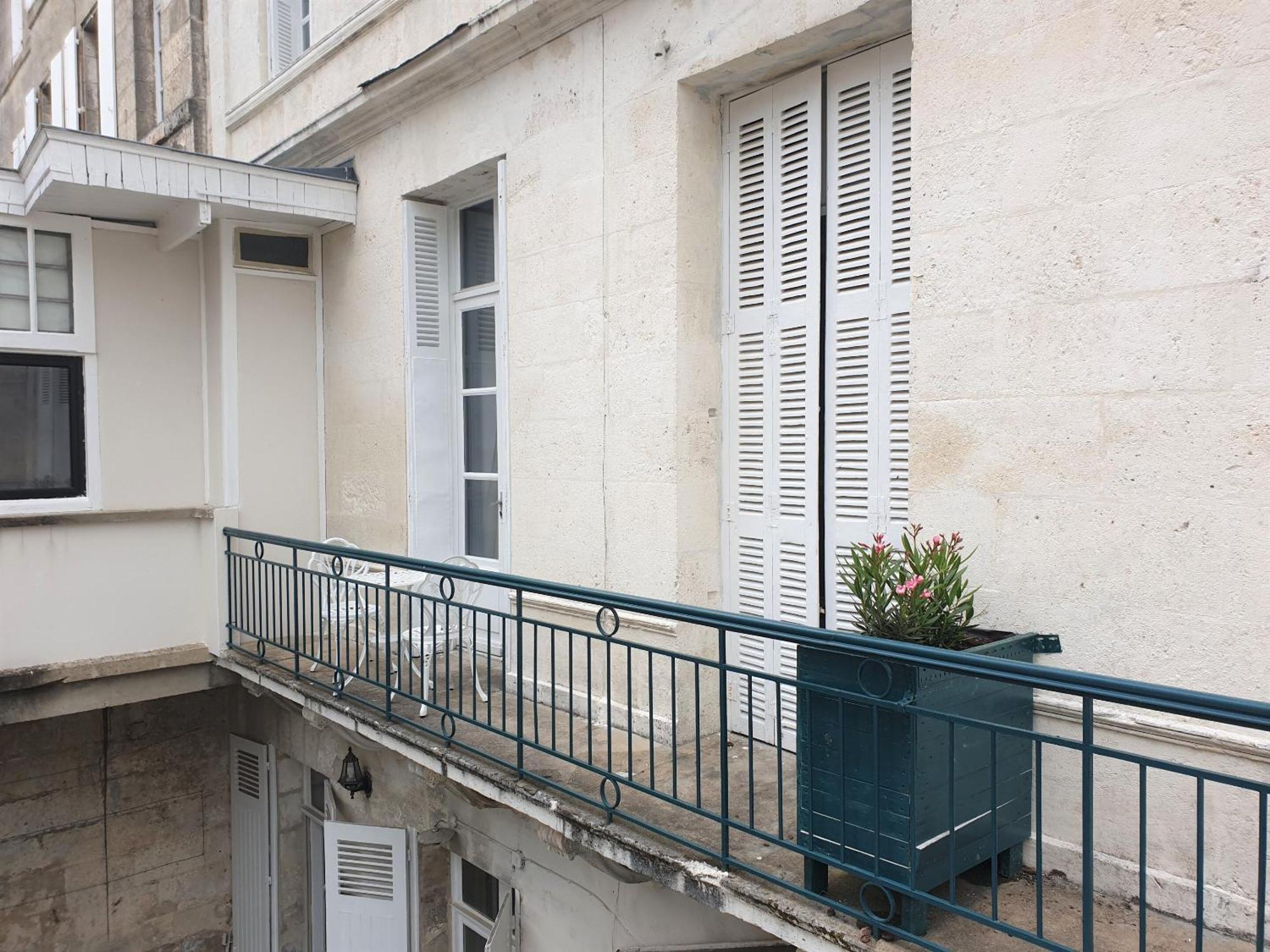 Meubles De L'Arsenal Coeur De Ville ! Angouleme Exterior photo