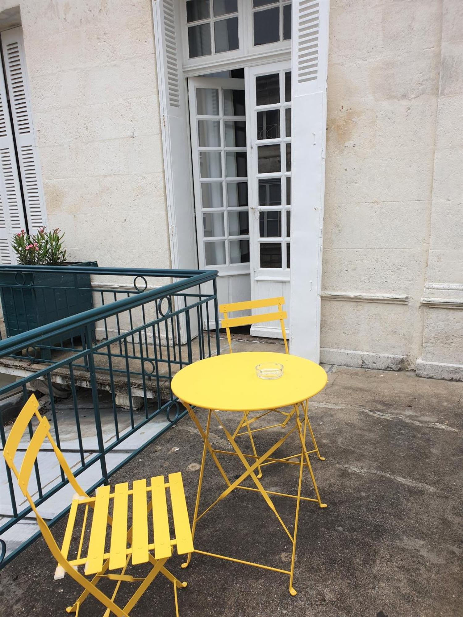 Meubles De L'Arsenal Coeur De Ville ! Angouleme Exterior photo